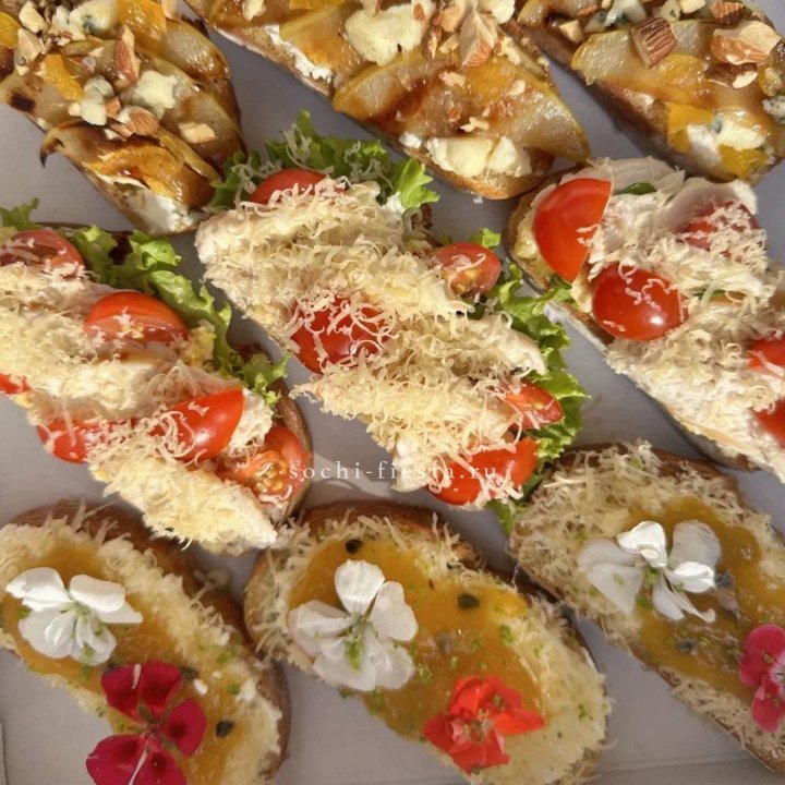 Брускетта «3 вкуса» в Фетхие